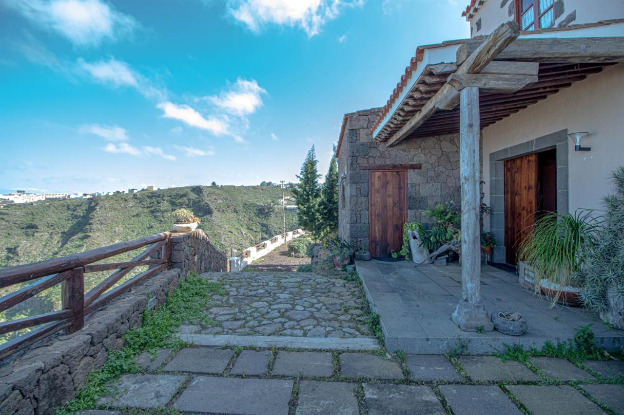 Mountain Hideaway House In Moya *