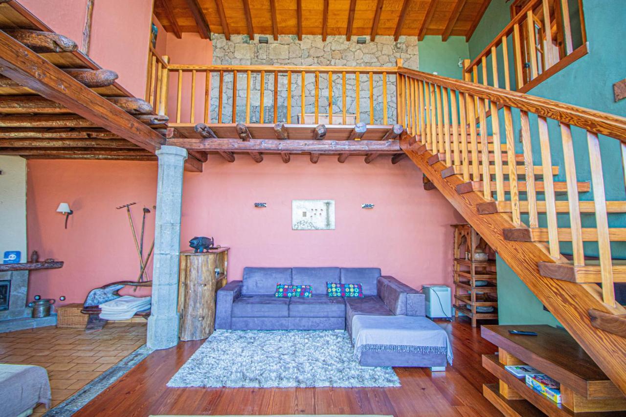 Villa Mountain Hideaway House In Moya Moya (Gran Canaria)