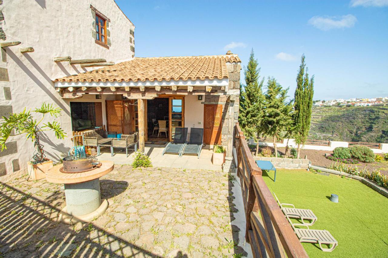 Villa Mountain Hideaway House In Moya Moya (Gran Canaria)